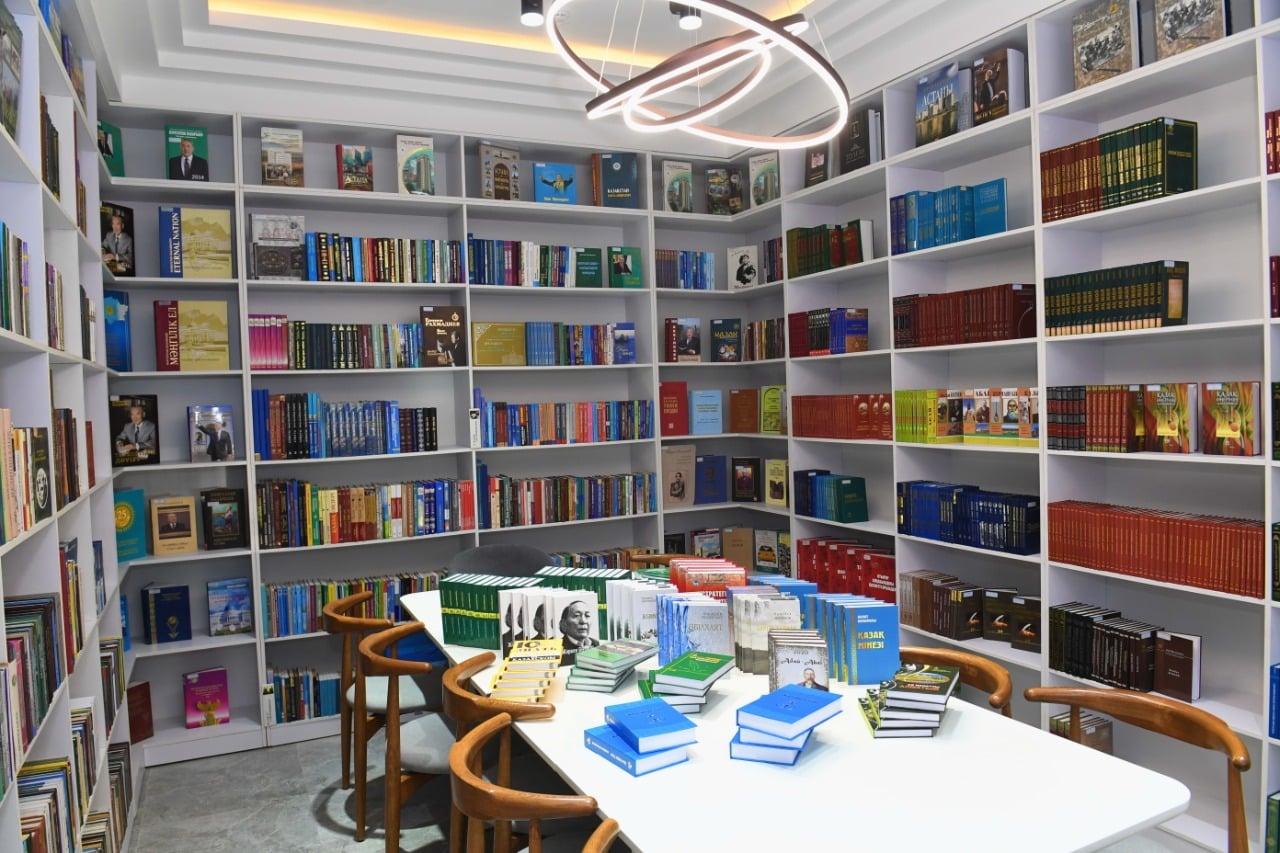 Алматы кітапханалары жаңа кітаптармен толықты 