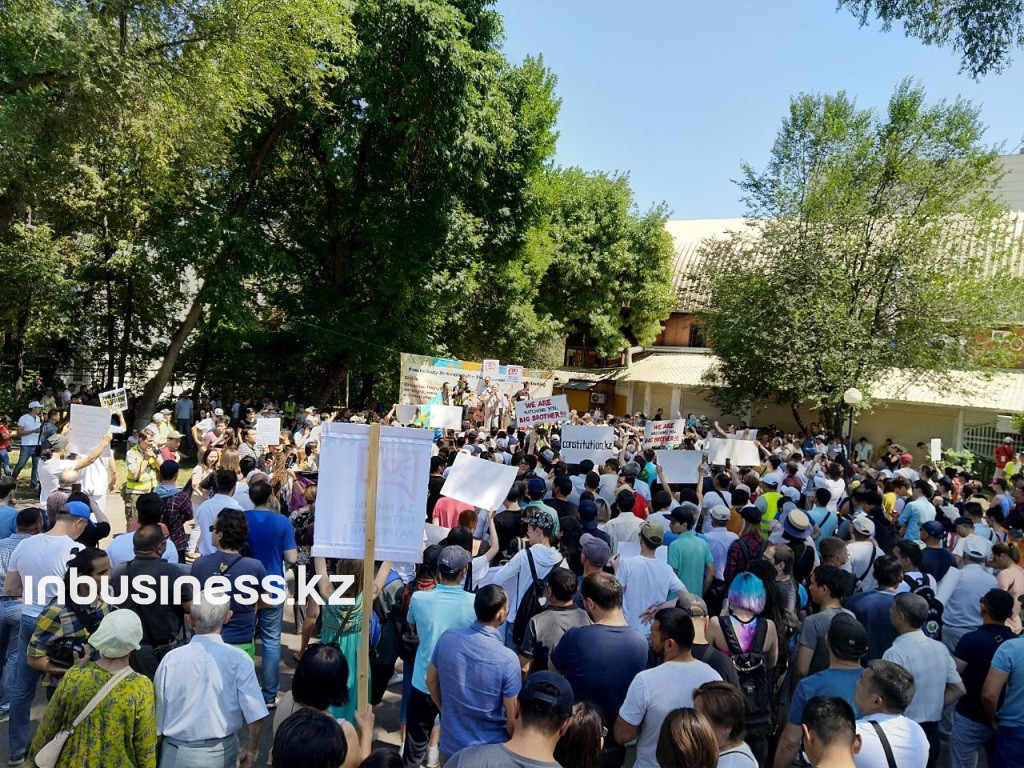 Митинг вне закона: в акимат Алматы не было подано уведомление 