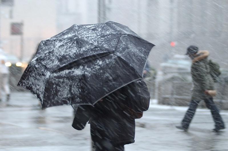 Погода в Казахстане: штормовое предупреждение объявлено в трех регионах