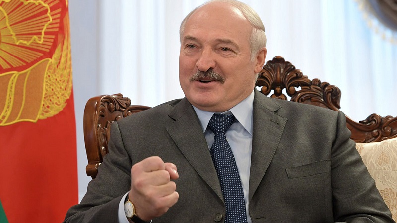 Лукашенко заявил о победе над коронавирусом в Минске  