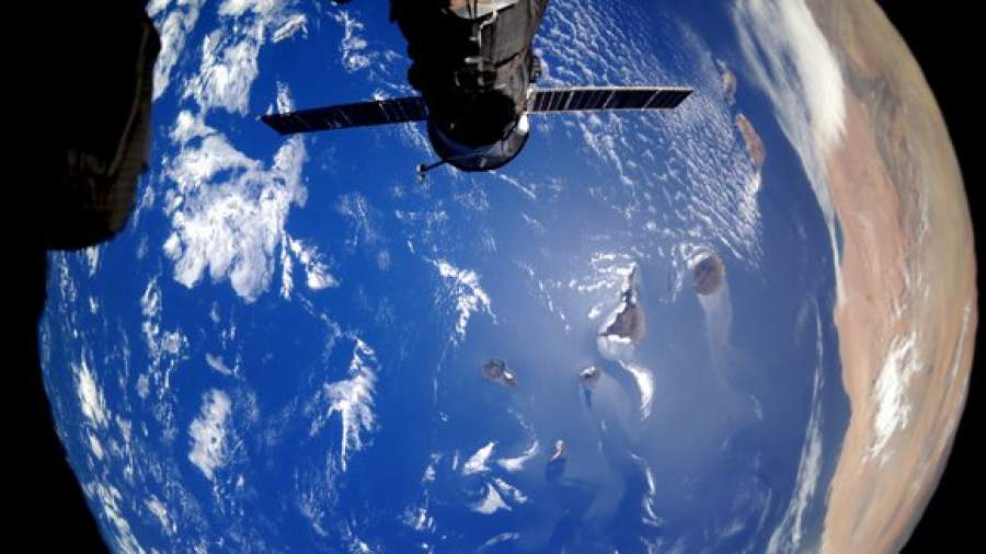 Очередная партия спутников OneWeb доставлена на космодром Байконур