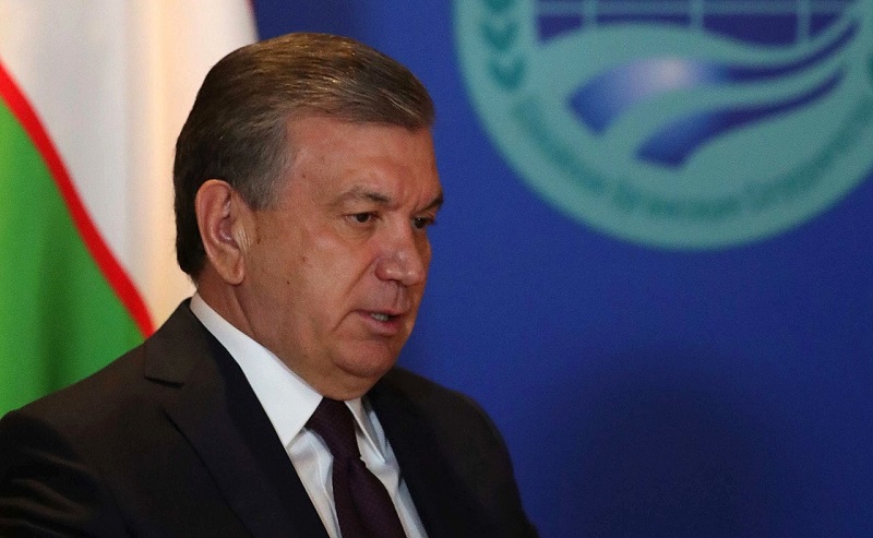 Президент Узбекистана выразил сожаление и заявил о готовности помочь Казахстану  