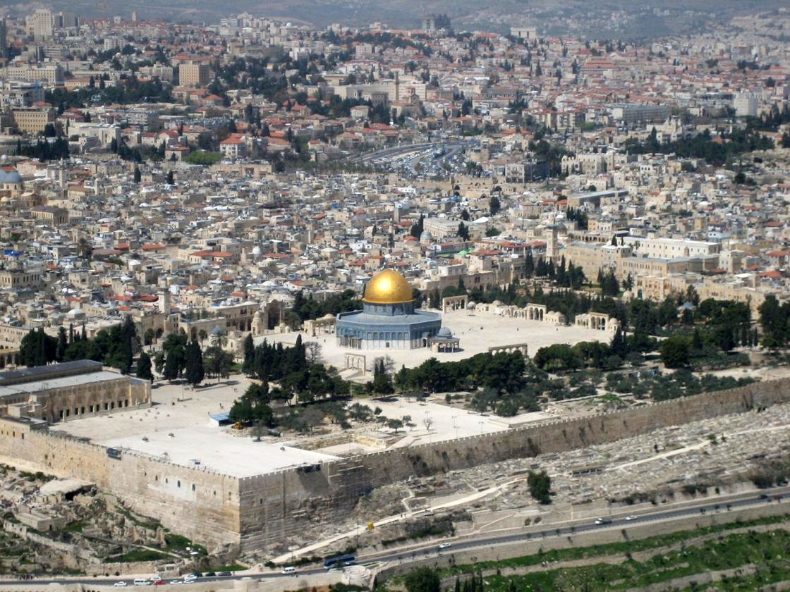 На Храмовой горе в Иерусалиме произошел пожар