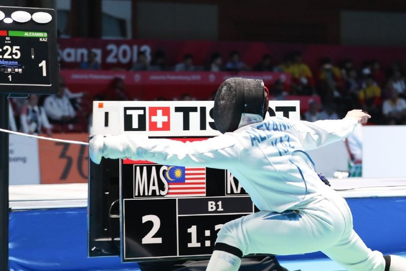 Гран-при по фехтованию на шпагах: казахстанец оказался на четвертом месте в мировом рейтинге  