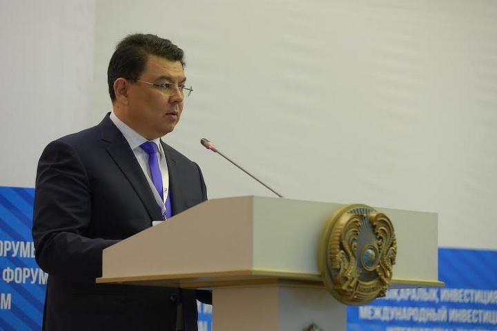 Согласование документа об экспорте казахстанского бензина в Кыргызстан затянулось  