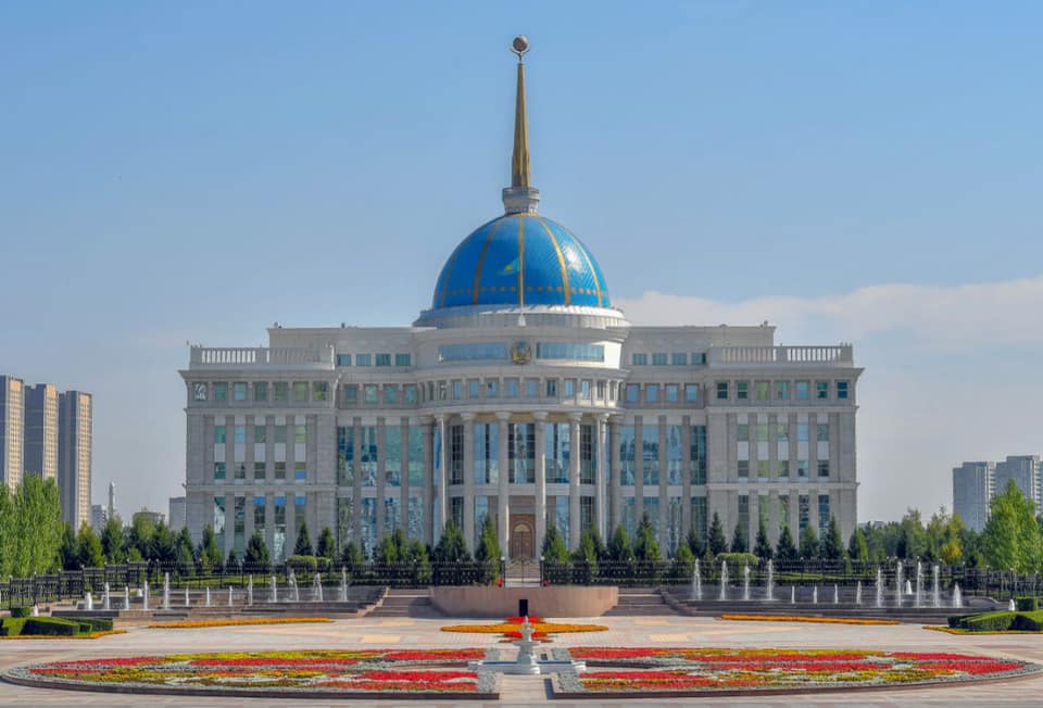Президент Түркістан және Павлодар облыстары әкімдерінің есебін тыңдады 