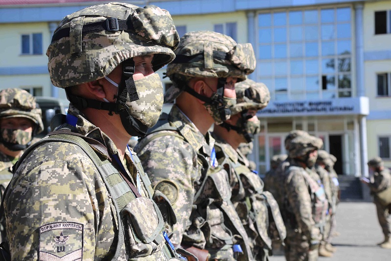 Военные РК на учениях отрабатывают действия в борьбе с незаконными вооруженными формированиями  