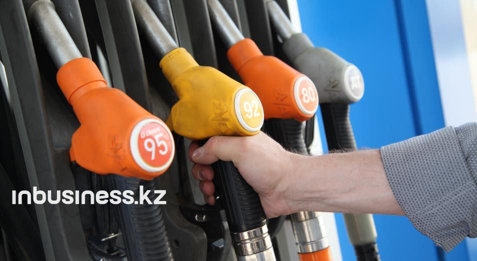 Производство бензина в Казахстане выросло на 11,8%   