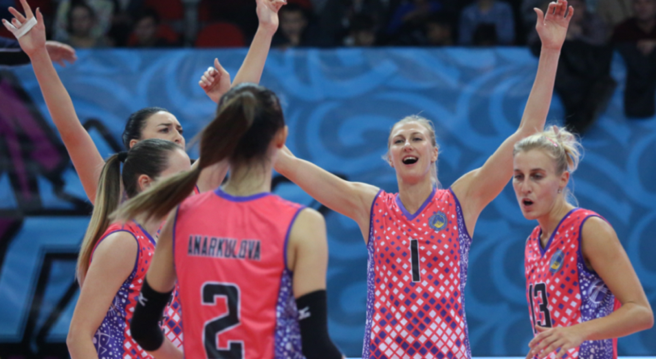 «Алтай» одержал первую победу на клубном ЧМ по женскому волейболу 