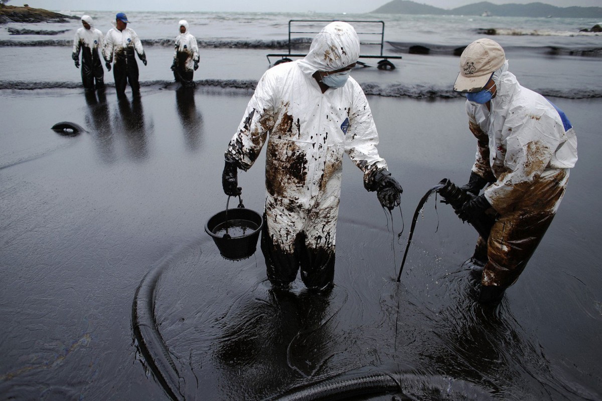 Государство попросили составить четкий график ликвидации аварийных нефтяных скважин  