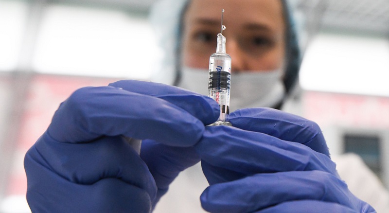 Американская компания надеется получить вакцину от COVID-19 в этом году  