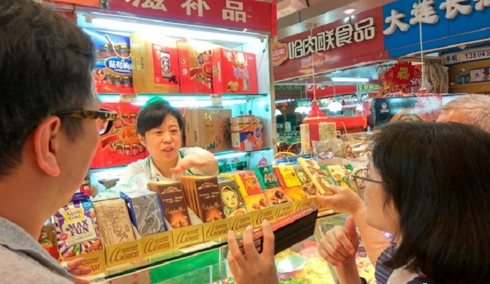 На сколько вырос объем розничных продаж потребительских товаров в Китае  