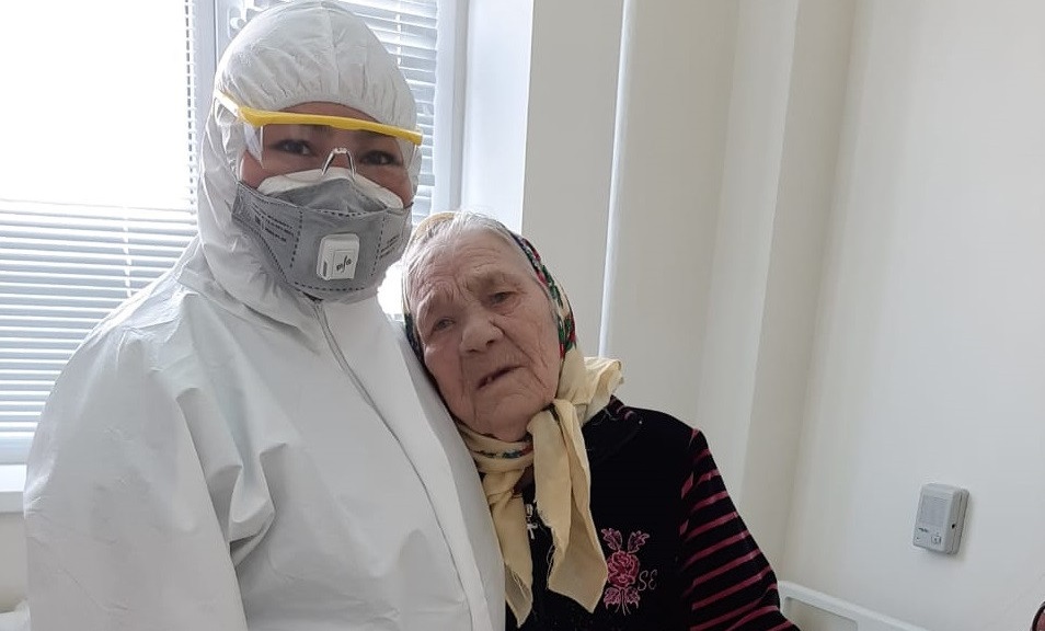 В Нур-Султане выздоровела от коронавируса 92-летняя пациентка  