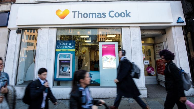  Thomas Cook сатылды