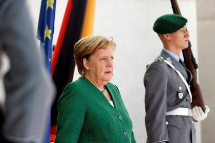 Меркель БҰҰ-ны реформалауға үндеді