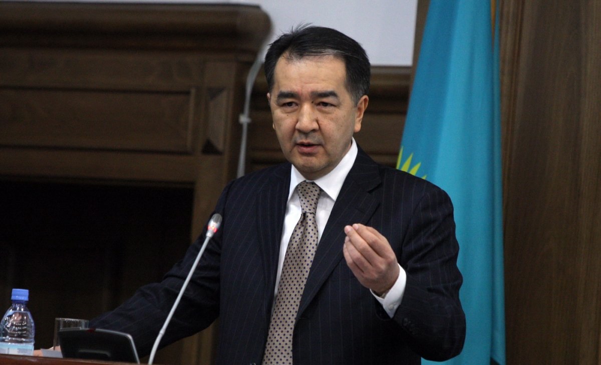 В Казахстане снизить тарифы на коммунальные услуги потребовал премьер РК 