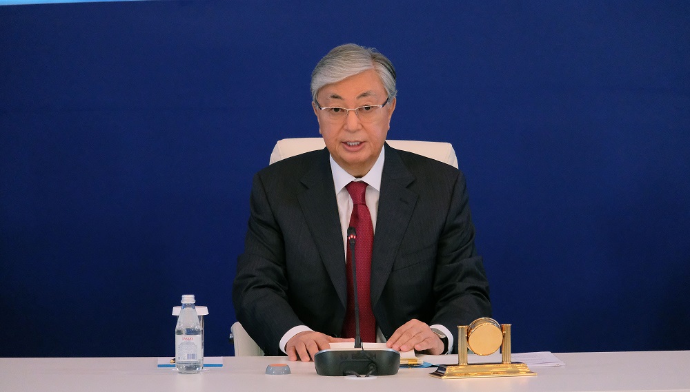 Президент Казахстана утвердил закон, регулирующий сферу аутстаффинга  