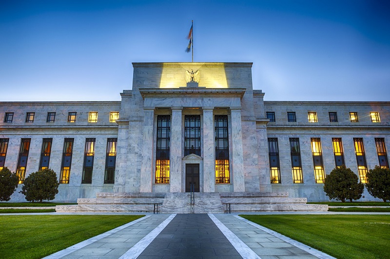 ФРС ожидает снижения ВВП США на 6,5% в 2020 году  