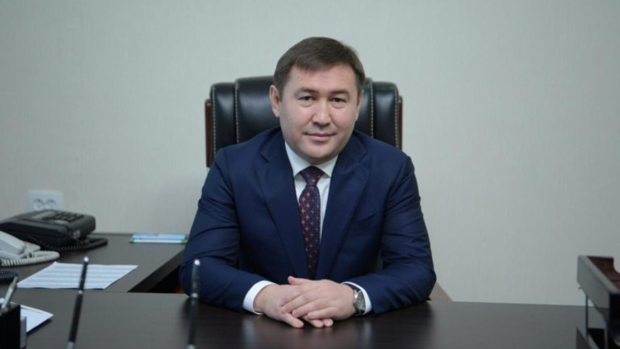 Общественность Шымкента требует отставки акима города Айтенова