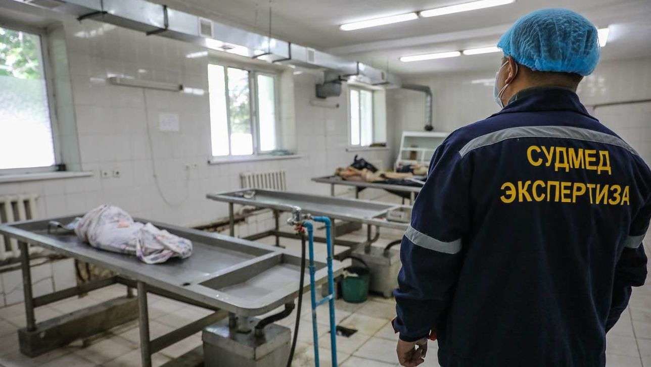 Казахстанским судмедэкспертам попросили повысить зарплату
