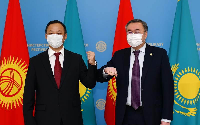 В Казахстане находится с рабочим визитом министр иностранных дел Кыргызстана  