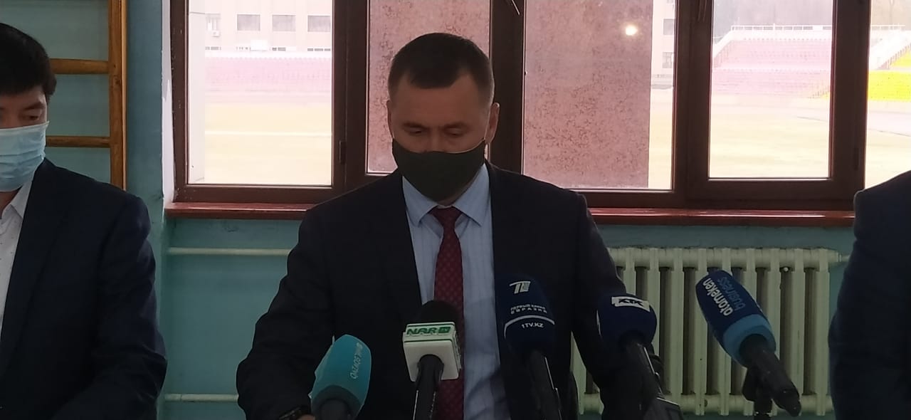 В Шымкенте уволили чиновника за двойное гражданство