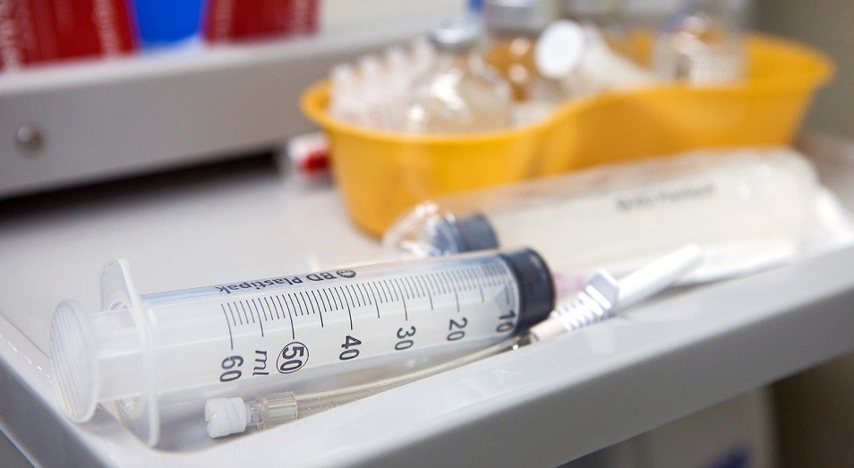 Более 13 тысяч казахстанцев получили прививку от КВИ