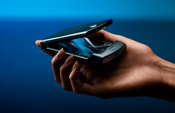 "Motorola" әйгілі  "Razr V3" ұялы телефонын қайта шығармақшы 