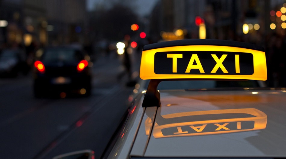 Беспилотные такси бесплатно прокатят жителей Пекина