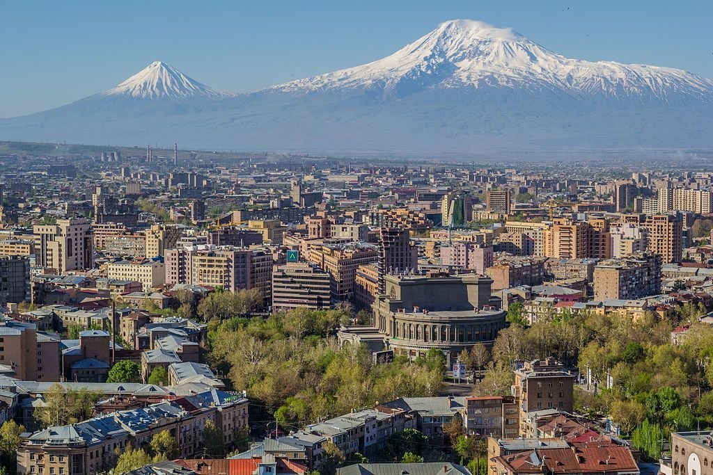 Оппозиция Армении заявила, что начинает массовые акции протеста нон-стоп