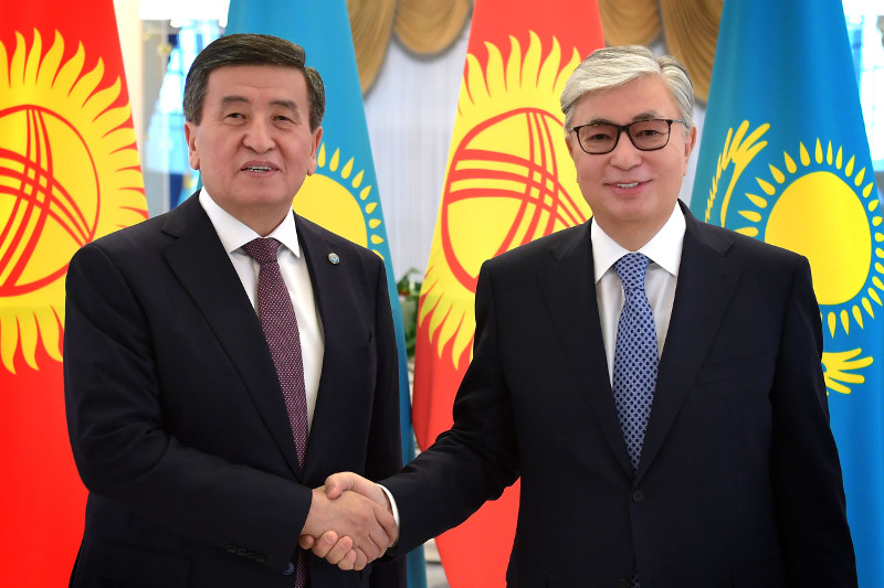 Касым-Жомарт Токаев поздравил президента Кыргызстана с Днем независимости   
