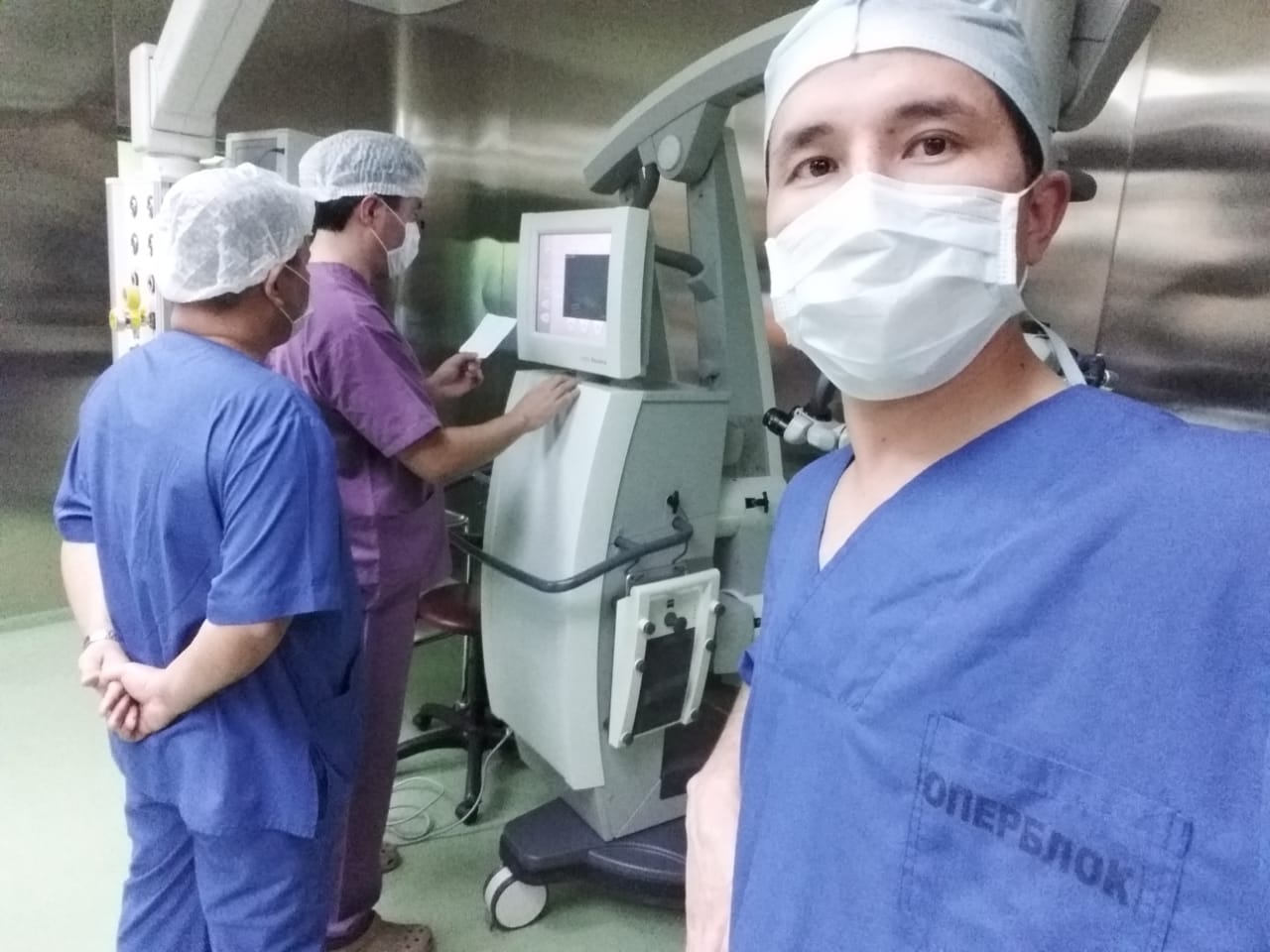Врачи Туркестанской области провели уникальную операцию беременной пациентке