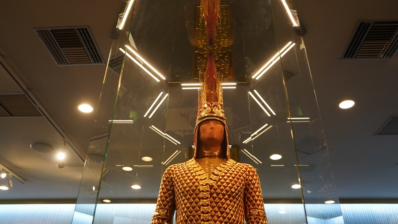 «Золотой человек»  представлен на выставке в Афинах