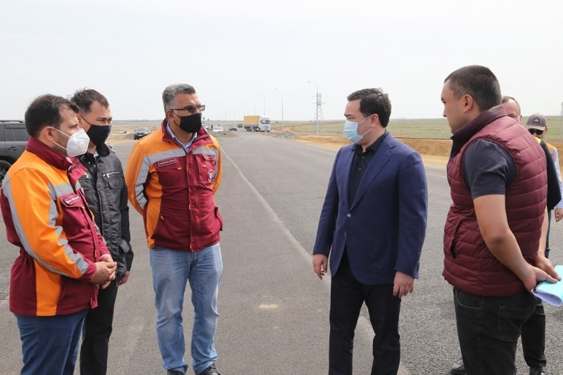 В Карагандинской области намерены отремонтировать 800 км дорог