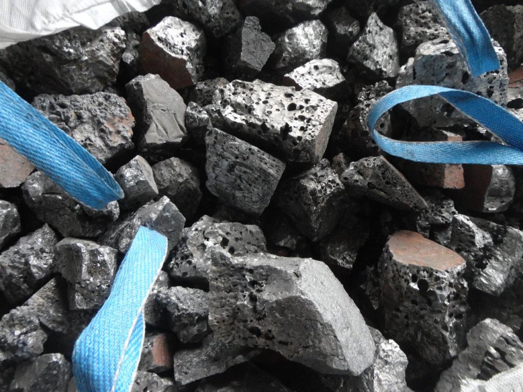 Казахстанские горнодобывающие предприятия могут выиграть за счет антиукраинских санкций