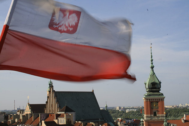 Польша Беларусьпен арадағы шекарада қоршау салады 