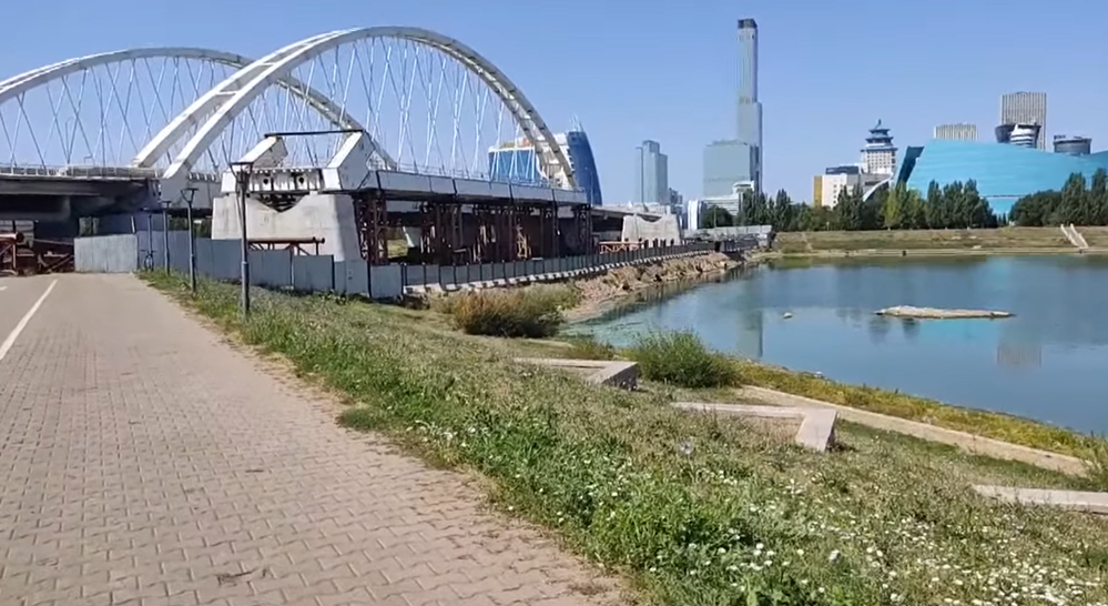 Новый скандал вокруг "Астана LRT": экологи заявляют о незаконной засыпке в столице реки Есиль 