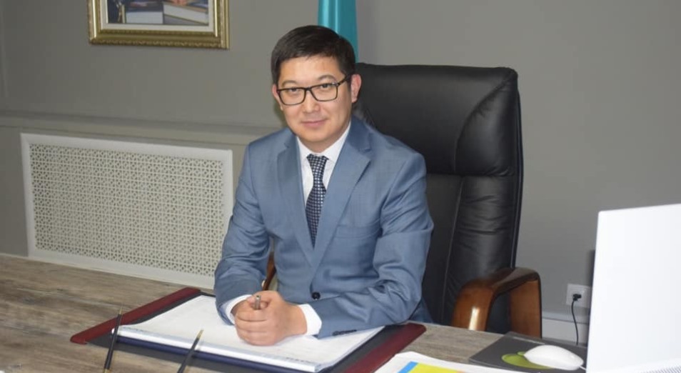 Как остановить отток медицинских кадров из Казахстана