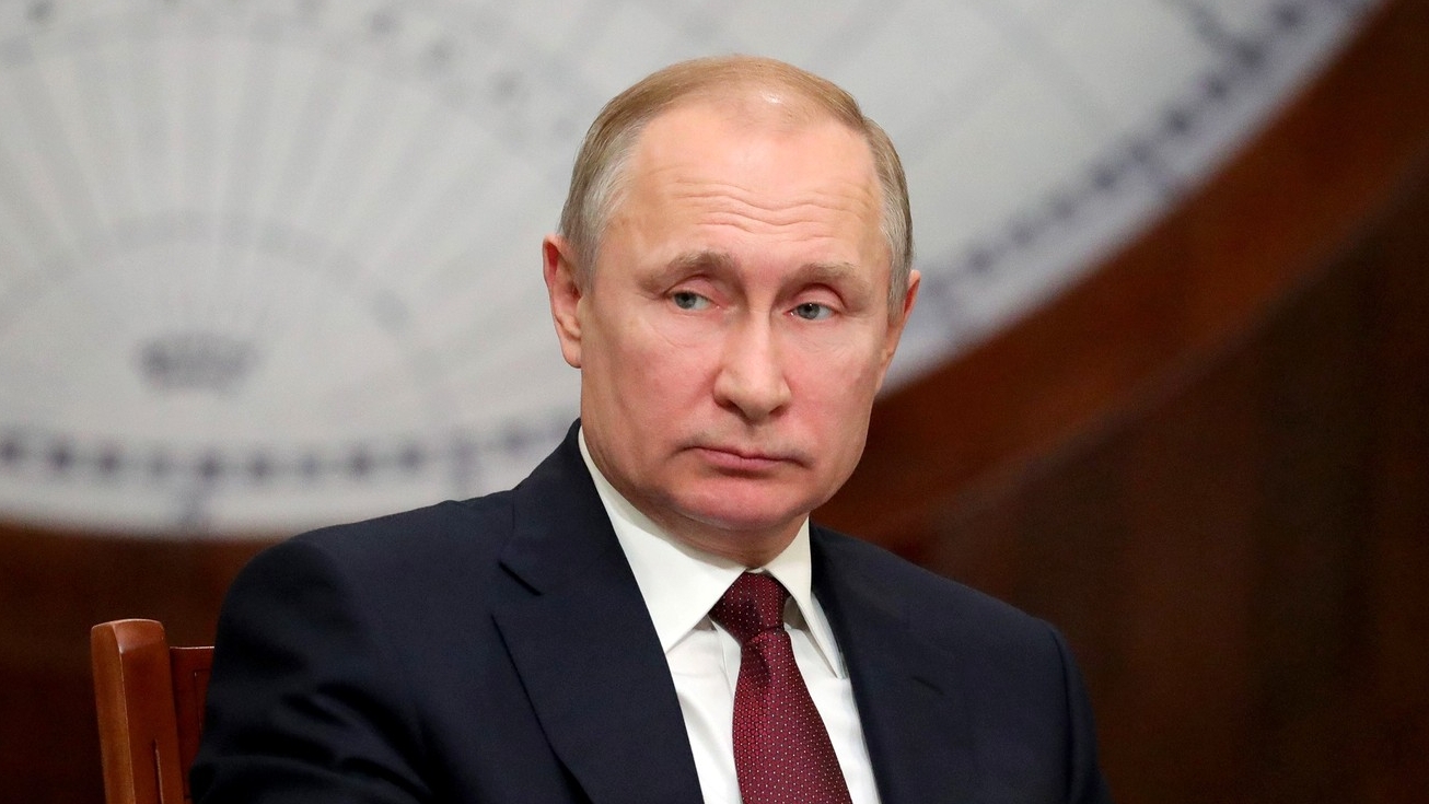 Почему упал рейтинг Путина   