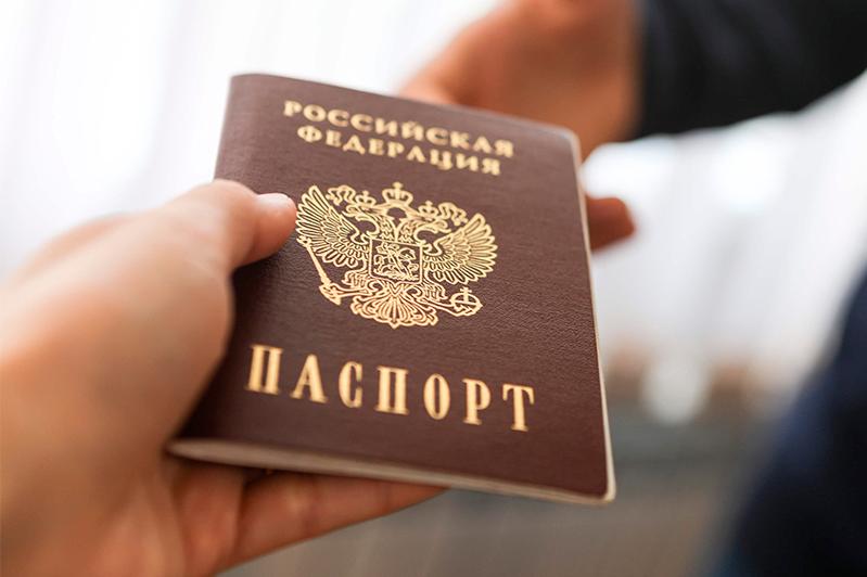 В аэропорту Алматы задержали кыргызстанца с паспортом россиянина   