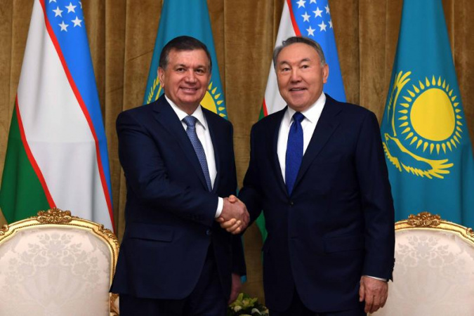 Өзбекстан Президенті Елбасының тезірек коронавирустан айығуына тілектестік білдірді 