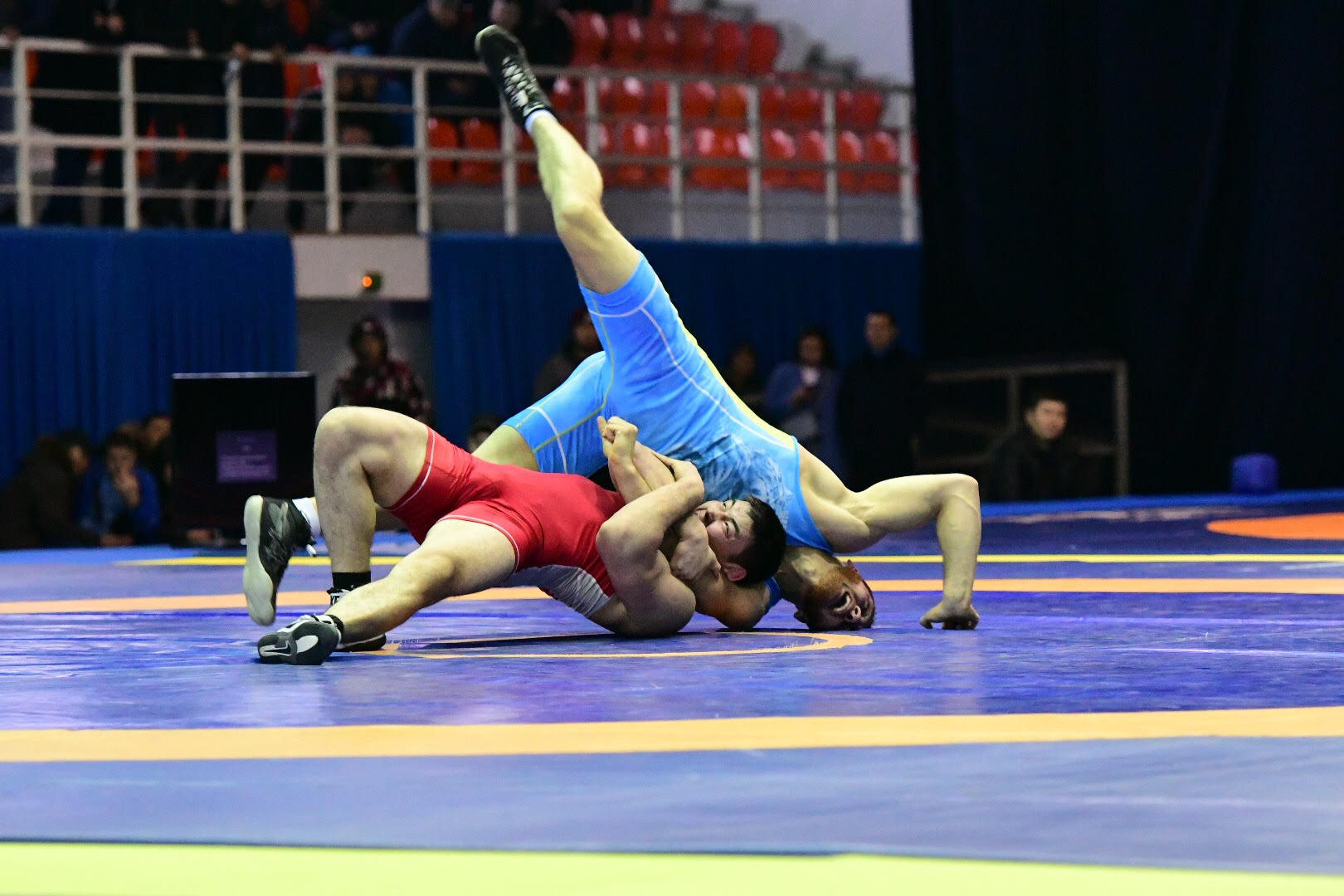 В Алматы состоялся молодежный чемпионат Казахстана по греко-римской борьбе   