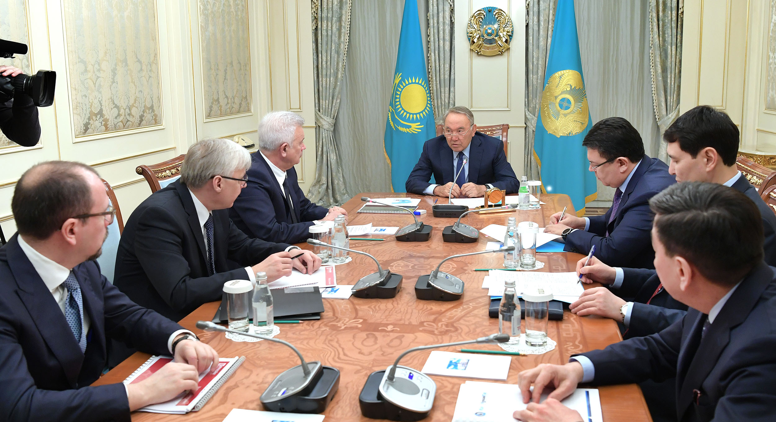 Нурсултан Назарбаев встретился с президентом ПАО "Нефтяная компания "Лукойл"  