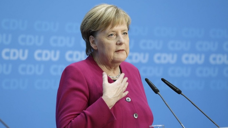 Ангелу Меркель в третий раз за последние недели охватила дрожь на публичном мероприятии  