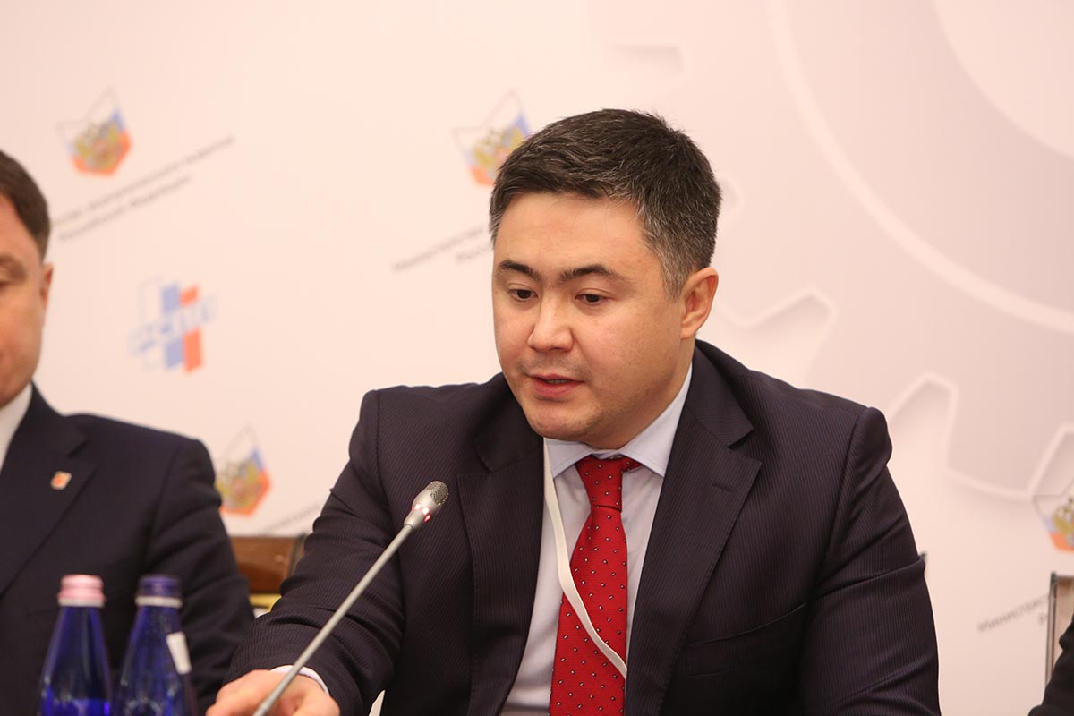 В Казахстане к середине октября заключено почти 450 договоров о реализации проектов на основе ГЧП 