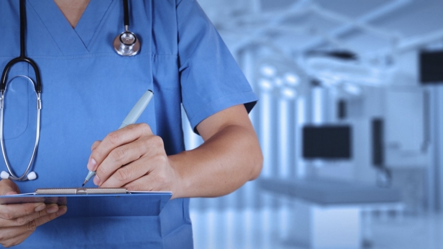 В Казахстане 30% врачей и медсестер работают без действующего сертификата