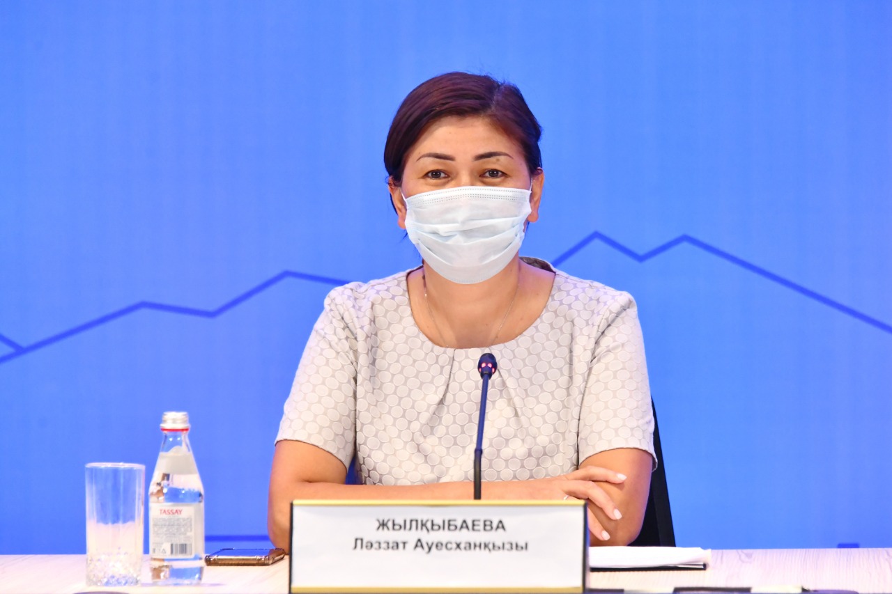 Алматыдағы білім беру ұйымдарында 4 мың қызметкер вакцина алмаған 