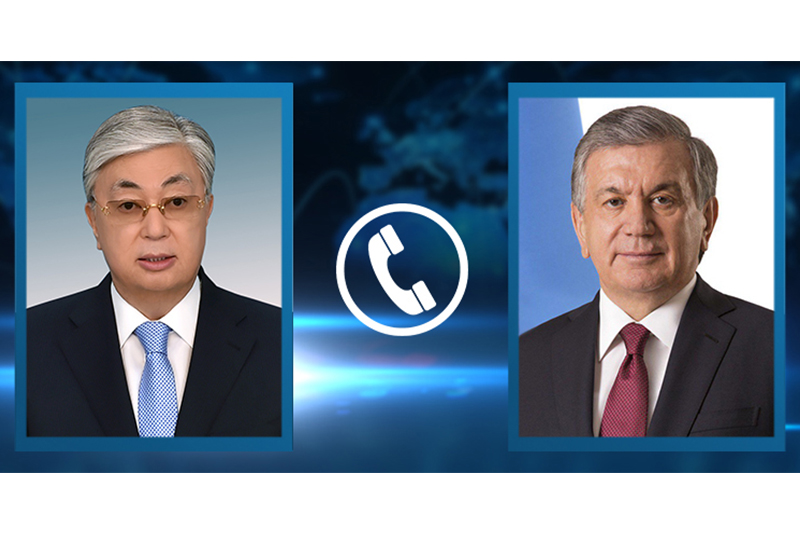 Президенты Казахстана и Узбекистана в телефонной беседе выразили надежду на скорейшую стабилизацию ситуации в Кыргызстане