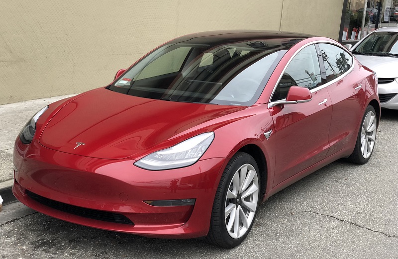 Tesla начала продавать Model 3 со своего шанхайского завода 
