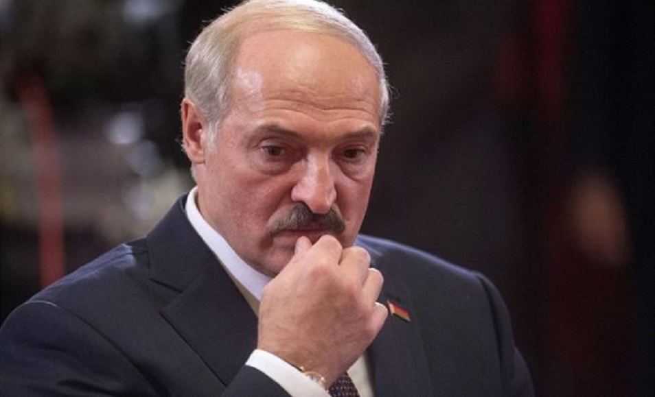 Лукашенко: «Майданға» тосқауыл қойдық 